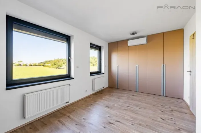 Prodej rodinného domu, Praha, Sukovská, 136 m2