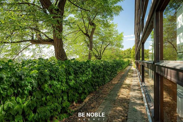 Prodej bytu 6+kk a větší, Praha - Břevnov, Kukulova, 252 m2