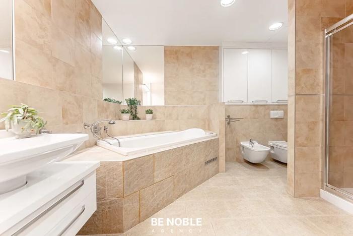 Prodej bytu 6+kk a větší, Praha - Břevnov, Kukulova, 252 m2