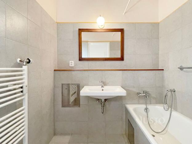 Pronájem bytu 2+1, Praha, Vinohradská, 87 m2