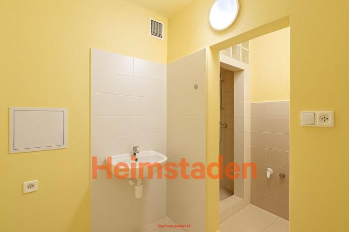 Pronájem bytu 1+kk, Havířov - Město, Vardasova, 23 m2