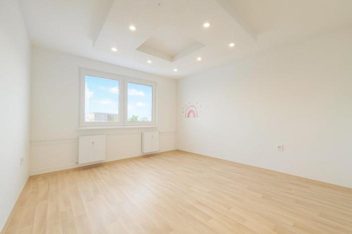 Pronájem bytu 3+1, Rumburk - Rumburk 1, V Podhájí, 77 m2