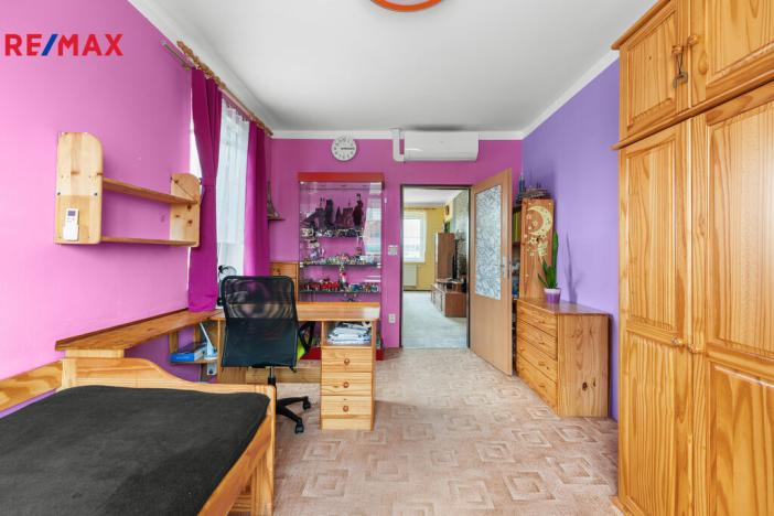 Pronájem bytu 3+1, Holice, Ottmarova, 68 m2