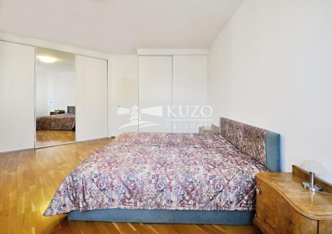 Pronájem bytu 4+1, Praha, Na okraji, 130 m2