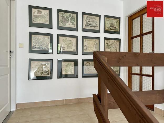 Prodej rodinného domu, Mnichov, 311 m2