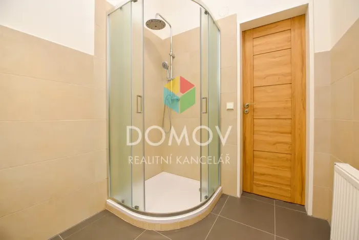 Pronájem bytu 1+1, Králův Dvůr, Bezručova, 40 m2