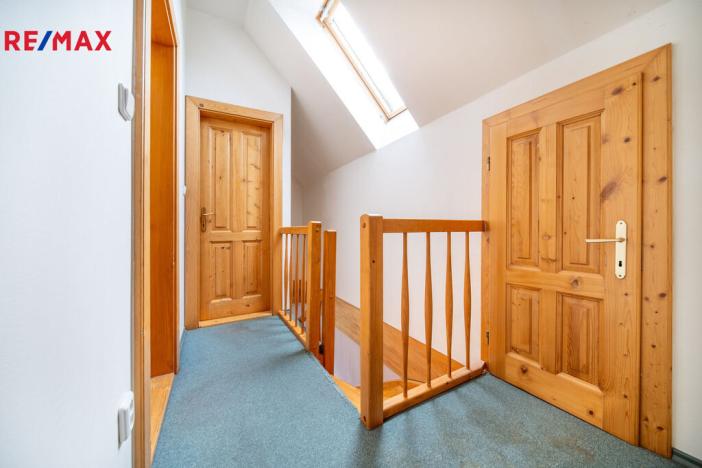 Pronájem bytu 6+kk a větší, Karlovy Vary, Na Vyhlídce, 144 m2