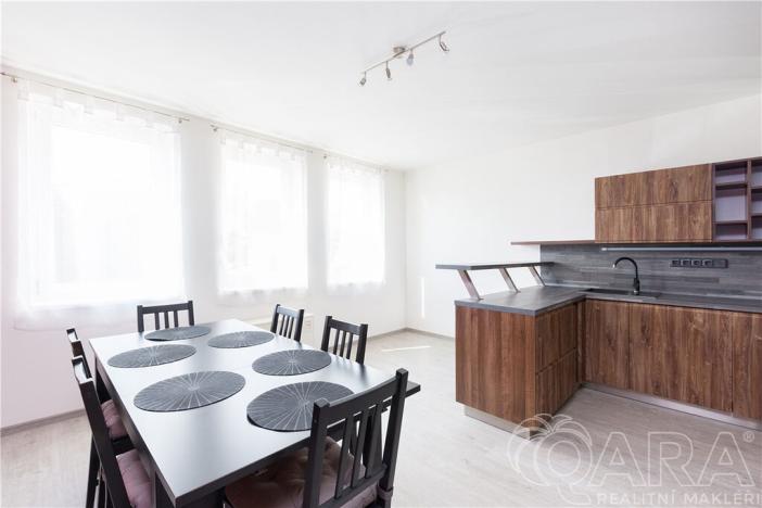 Prodej bytu 5+1, Borotín, 160 m2