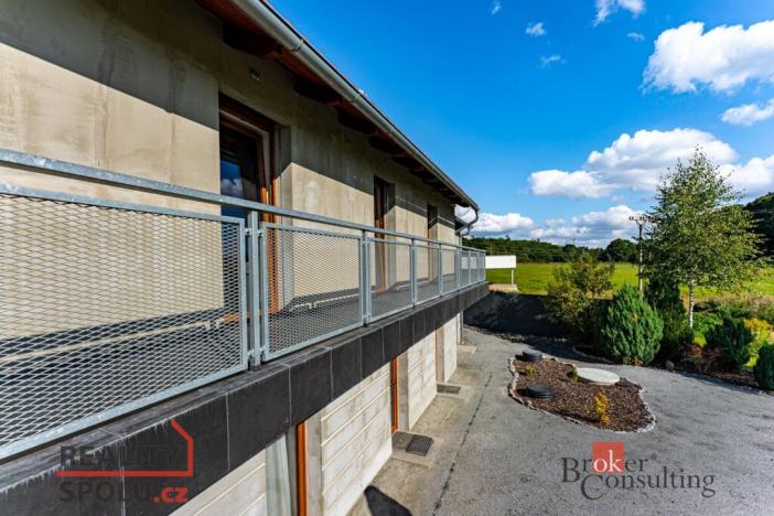 Prodej rodinného domu, Kamenice - Všedobrovice, Vnitřní, 298 m2