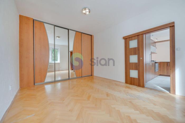 Pronájem bytu 2+kk, Ostrava, Podroužkova, 50 m2