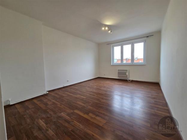 Pronájem bytu 2+1, Praha - Žižkov, Biskupcova, 55 m2