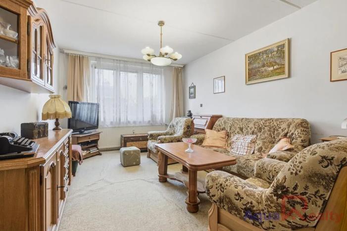 Prodej bytu 3+1, Karlovy Vary, Závodu míru, 77 m2