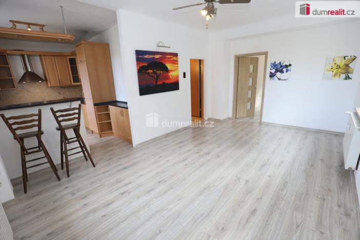 Pronájem bytu 2+1, Sokolov, Heyrovského, 55 m2