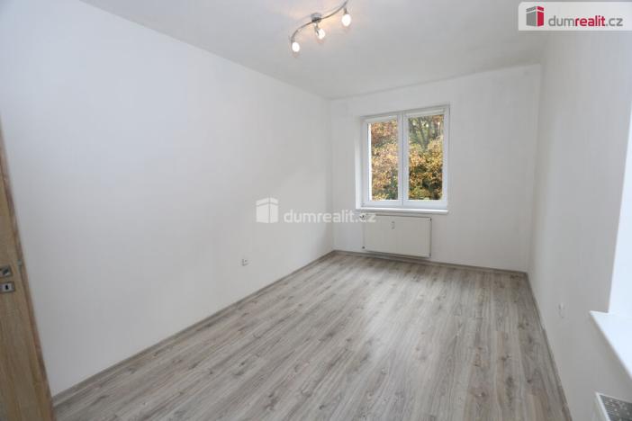 Pronájem bytu 2+1, Sokolov, Heyrovského, 55 m2