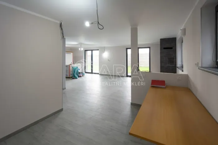 Prodej rodinného domu, Obříství, 107 m2