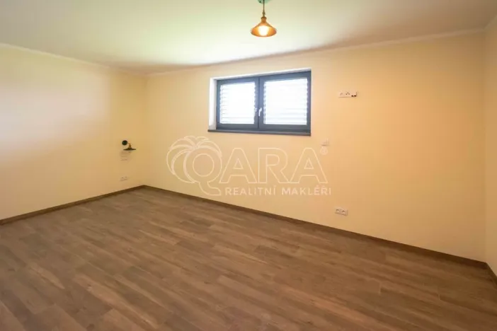 Prodej rodinného domu, Obříství, 107 m2