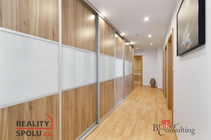 Prodej bytu 3+kk, Praha - Zličín, Tulešická, 120 m2