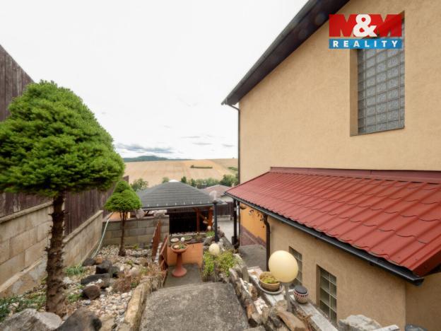 Prodej rodinného domu, Králův Dvůr, Na Stráni, 277 m2