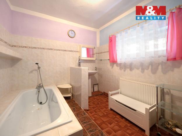 Prodej rodinného domu, Králův Dvůr, Na Stráni, 277 m2