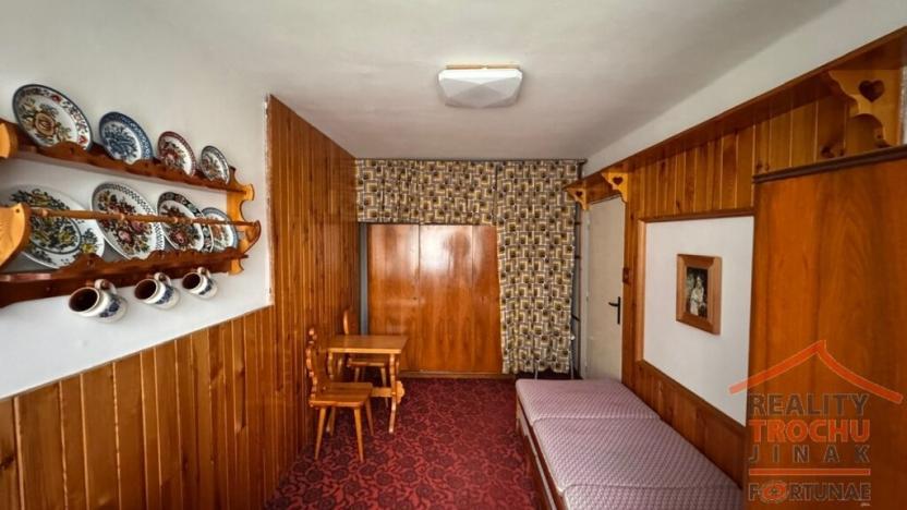 Prodej bytu 3+1, Hradec Králové, Třebechovická, 56 m2