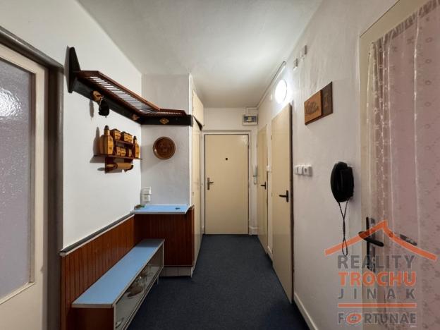 Prodej bytu 3+1, Hradec Králové, Třebechovická, 56 m2