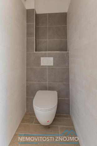 Prodej rodinného domu, Znojmo - Kasárna, 95 m2