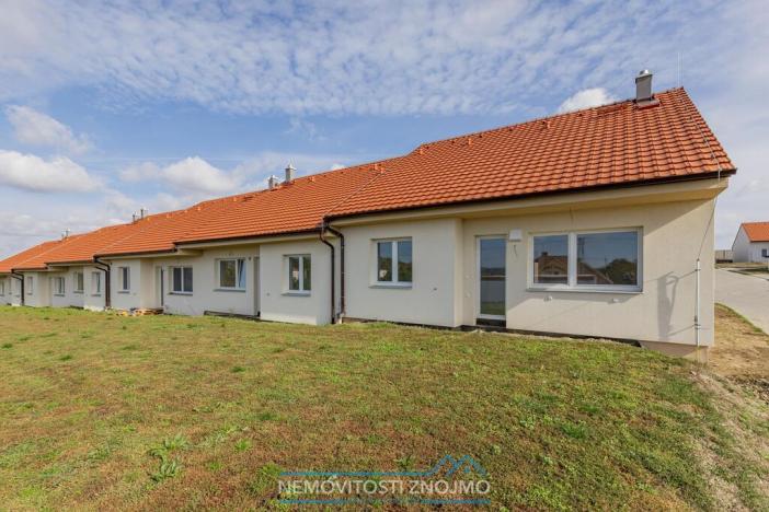 Prodej rodinného domu, Znojmo - Kasárna, 97 m2