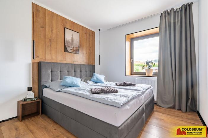 Prodej rodinného domu, Andělská Hora, 350 m2