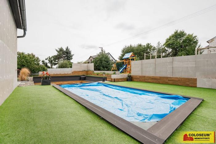 Prodej rodinného domu, Andělská Hora, 350 m2