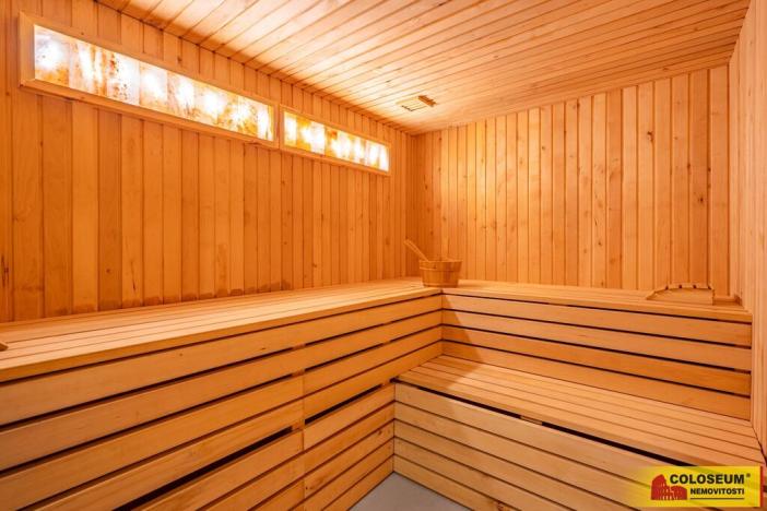 Prodej rodinného domu, Andělská Hora, 350 m2