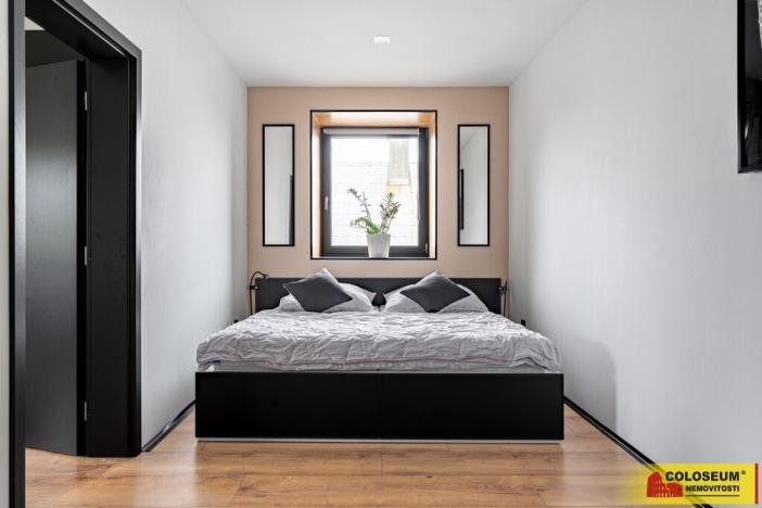 Prodej rodinného domu, Andělská Hora, 350 m2