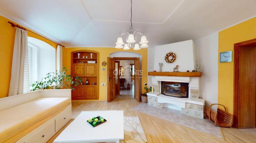 Prodej vícegeneračního domu, Okounov - Oslovice, 600 m2