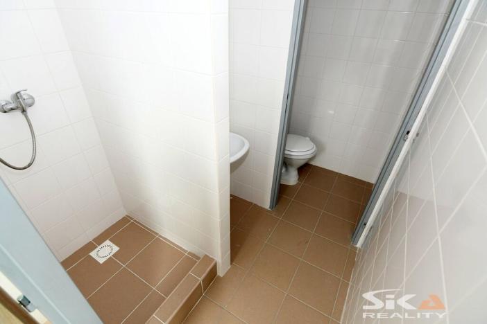 Pronájem komerční nemovitosti, Louny, Kosmonautů, 143 m2