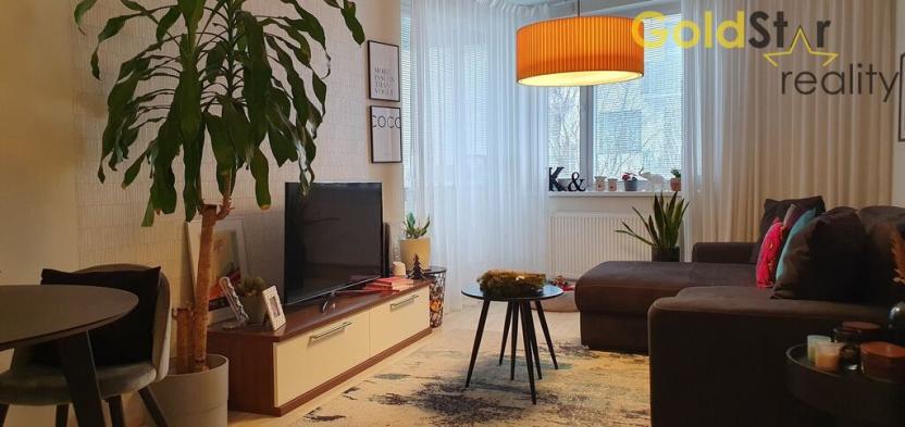 Prodej bytu 2+kk, Praha - Střížkov, Makedonská, 58 m2