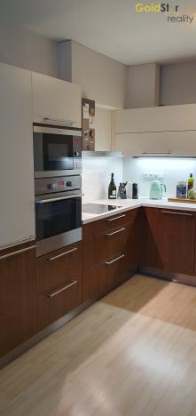 Prodej bytu 2+kk, Praha - Střížkov, Makedonská, 53 m2