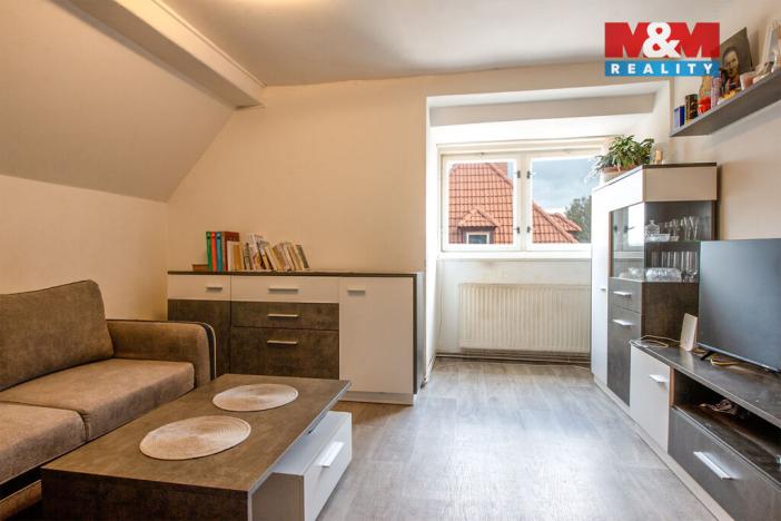 Prodej bytu 2+1, Cvikov - Cvikov II, Komenského, 48 m2