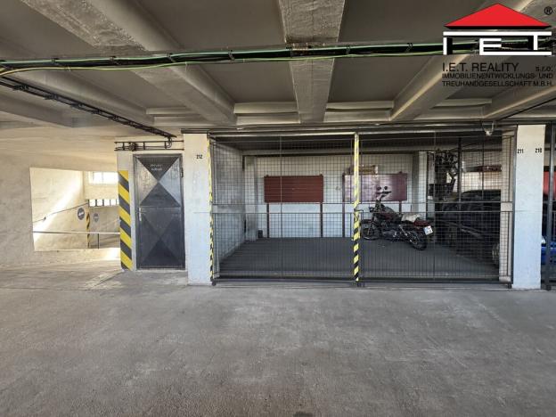 Pronájem garáže, Brno - Královo Pole, Herčíkova, 13 m2