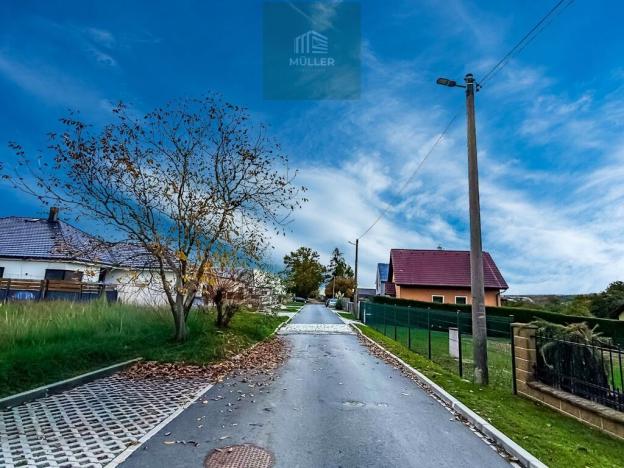 Prodej pozemku pro bydlení, Chlumčany, Na Výsluní, 1254 m2