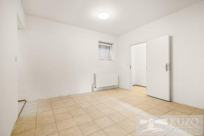 Prodej bytu 3+kk, Byšice, B. Němcové, 122 m2