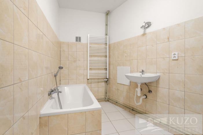 Prodej bytu 3+kk, Byšice, B. Němcové, 122 m2