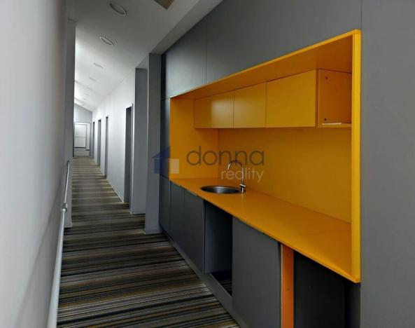 Pronájem obchodního prostoru, Praha, Za Mototechnou, 1462 m2