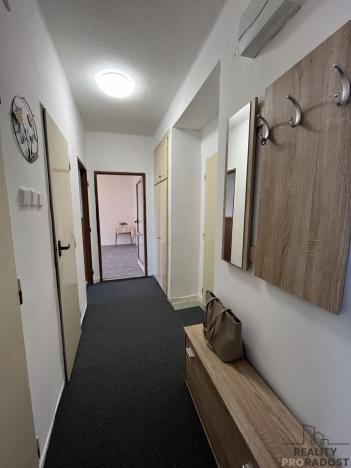 Pronájem bytu 2+1, Ostrava, náměstí Družby, 54 m2