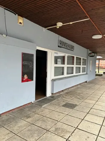 Pronájem obchodního prostoru, Kladno, 76 m2