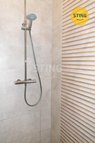 Pronájem bytu 2+kk, Ostrava, Poštulkova, 63 m2