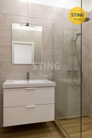 Pronájem bytu 2+kk, Ostrava, Poštulkova, 63 m2