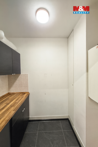 Prodej obchodního prostoru, Praha - Strašnice, Radošovická, 39 m2