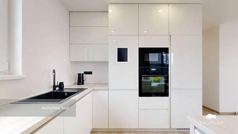 Prodej bytu 4+kk, Vochov, 81 m2