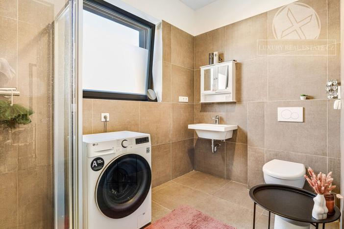Prodej bytu 3+kk, Praha - Vysočany, Kolmá, 74 m2