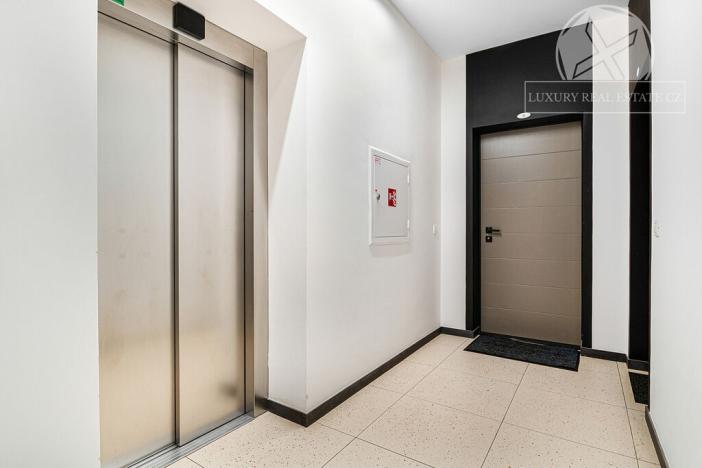 Prodej bytu 3+kk, Praha - Vysočany, Kolmá, 74 m2