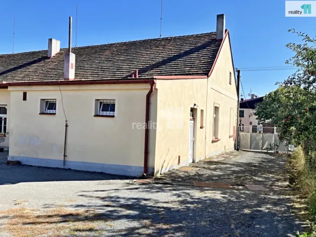 Prodej komerční nemovitosti, Dolce, 471 m2